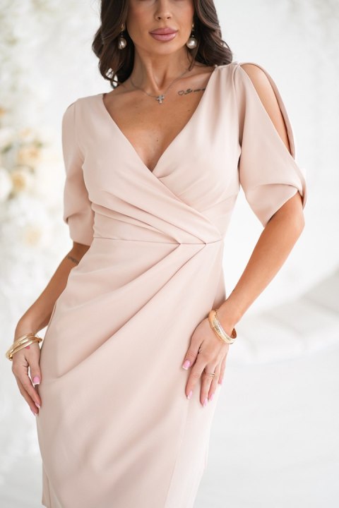ELEGANCKA DOPASOWANA SUKIENKA Z ODKRYTYMI RAMIONAMI - beżowy ELEGANCKA DOPASOWANA SUKIENKA Z ODKRYTYMI RAMIONAMI - beżowy
