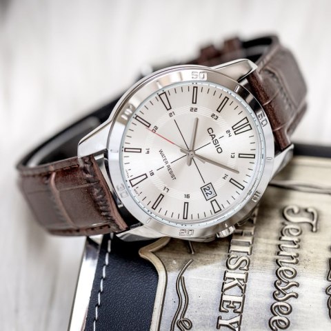 Zegarek Casio MTP-V004L-7CUDF Zegarek Casio MTP-V004L-7CUDF