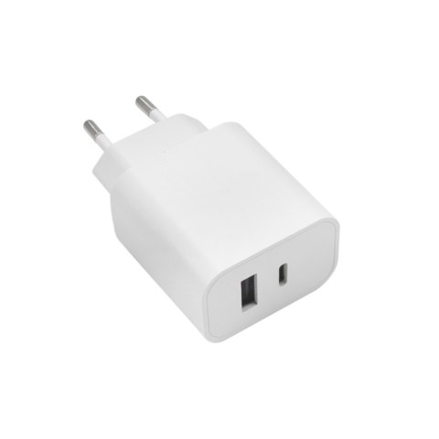 Maxlife ładowarka sieciowa PD QC MXTC-06 1x USB-C 1x USB 30W biała Maxlife ładowarka sieciowa PD QC MXTC-06 1x USB-C 1x USB 30W biała