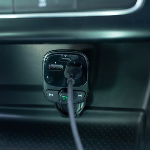 Forever transmiter FM Bluetooth 2 x USB-A 1 x USB-C PD 30W TR-370 czarny Forever transmiter FM Bluetooth 2 x USB-A 1 x USB-C PD 30W TR-370 czarny