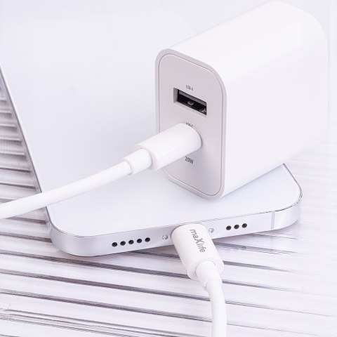 Maxlife ładowarka sieciowa PD QC MXTC-06-20AC 1x USB-C 1x USB 20W biała + kabel USB-C - USB-C 20W Maxlife ładowarka sieciowa PD QC MXTC-06-20AC 1x USB-C 1x USB 20W biała + kabel USB-C - USB-C 20W