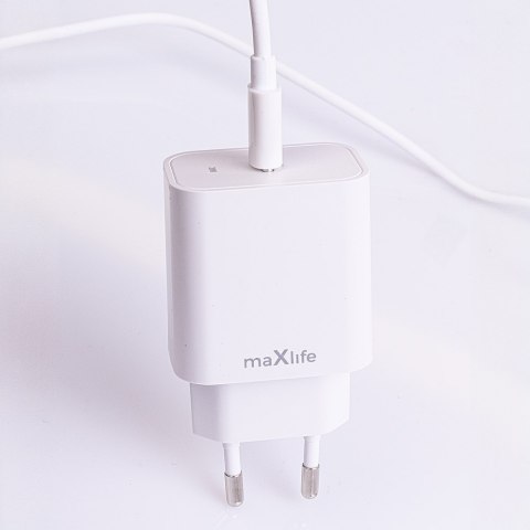 Maxlife ładowarka sieciowa PD QC MXTC-06-20C 1x USB-C 20W biała + kabel USB-C - Lightning 20W Maxlife ładowarka sieciowa PD QC MXTC-06-20C 1x USB-C 20W biała + kabel USB-C - Lightning 20W