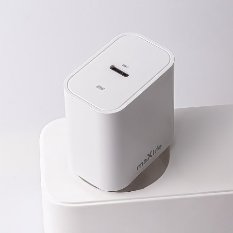 Maxlife ładowarka sieciowa PD QC MXTC-06-20C 1x USB-C 20W biała + kabel USB-C - Lightning 20W Maxlife ładowarka sieciowa PD QC MXTC-06-20C 1x USB-C 20W biała + kabel USB-C - Lightning 20W