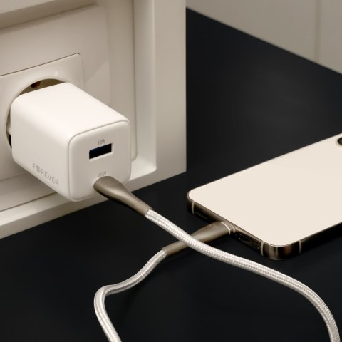 Forever ładowarka sieciowa GaN PD QC TC-08-45AC 1x USB-C 1x USB 45W biała Forever ładowarka sieciowa GaN PD QC TC-08-45AC 1x USB-C 1x USB 45W biała