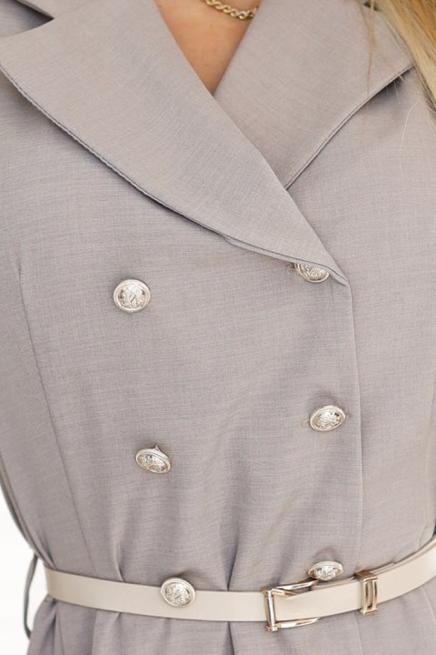 596-2 Elegancka szmizjerka midi ze złotymi guzikami i paskiem - SZARY BEŻ Numoco basic 596-2 Elegancka szmizjerka midi ze złotymi guzikami i paskiem - SZARY BEŻ Numoco basic