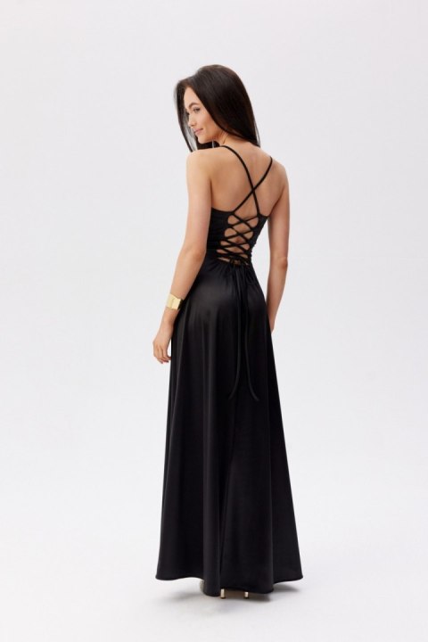 Serena - satynowa sukienka maxi sznurowana na plecach Roco Fashion Serena - satynowa sukienka maxi sznurowana na plecach Roco Fashion