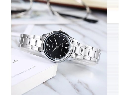 Casio ZEGAREK DAMSKI CASIO LTP-V005D-1B2 (zd586k) + BOX Casio ZEGAREK DAMSKI CASIO LTP-V005D-1B2 (zd586k) + BOX