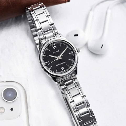 Casio ZEGAREK DAMSKI CASIO LTP-V005D-1B2 (zd586k) + BOX Casio ZEGAREK DAMSKI CASIO LTP-V005D-1B2 (zd586k) + BOX